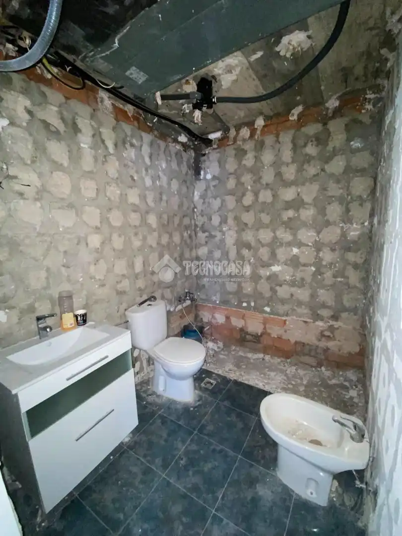 Bany de Pis en venda en Manilva amb Terrassa