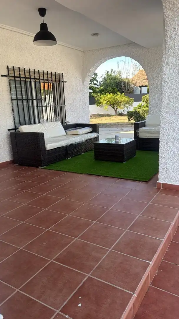 Terrace of Houses for rent in Bétera
