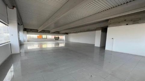 Foto 5 von Fabrikhallen zur Miete in Bufalà, Badalona