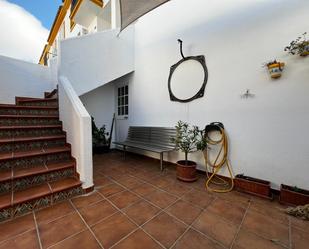 Casa adosada de lloguer en San Roque amb Aire condicionat, Terrassa i Balcó