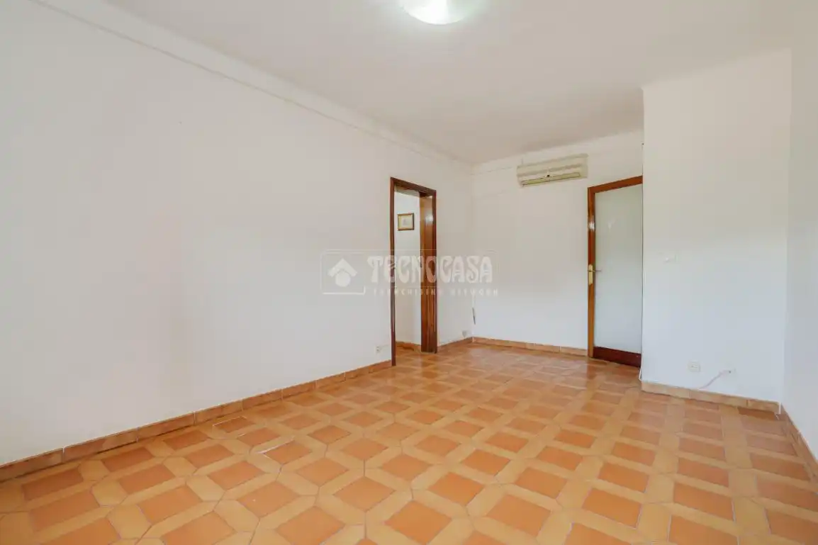 Piso en venta en Sant Vicenç Dels Horts con Aire acondicionado y Alarma