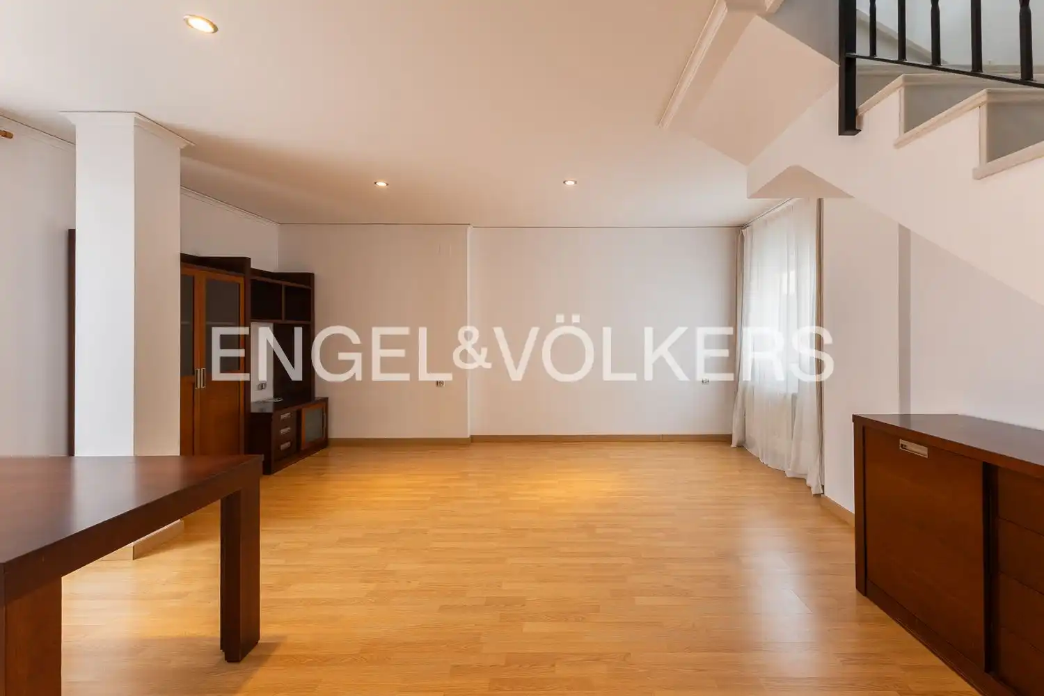 Sala de estar de Ático de alquiler en Sagunto / Sagunt con Aire acondicionado, Calefacción y Terraza