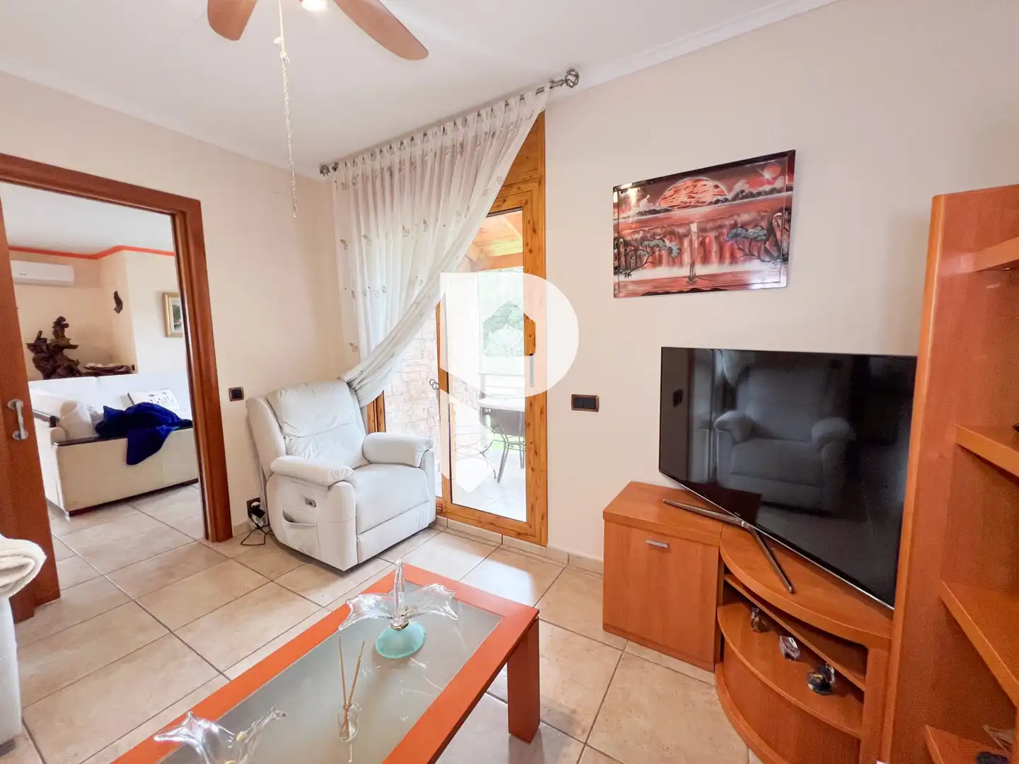 Sala d'estar de Casa o xalet en venda en Vallirana amb Aire condicionat, Calefacció i Jardí privat