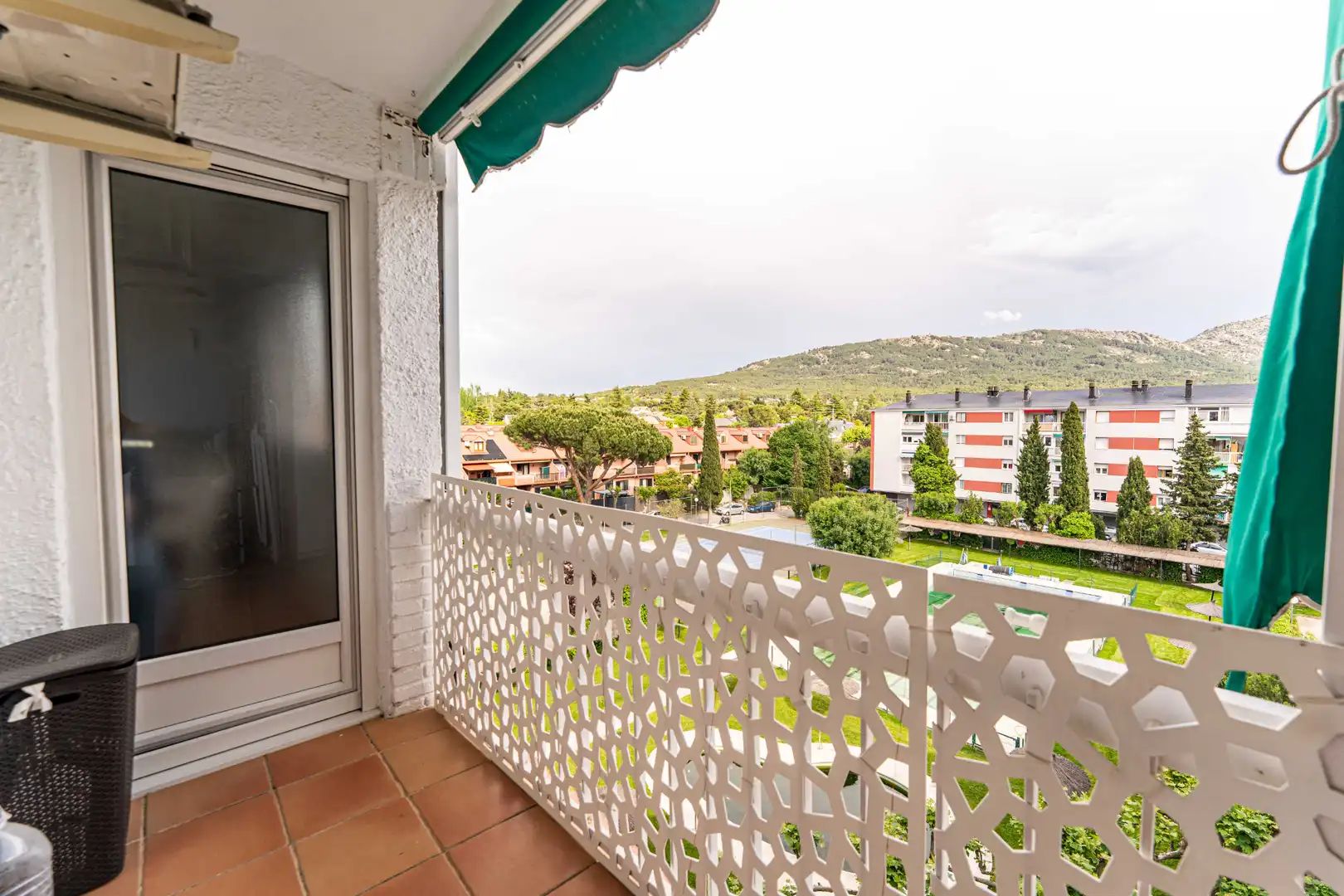 Balcony of Flat for sale in Moralzarzal  with Air Conditioner, Heating and Private garden