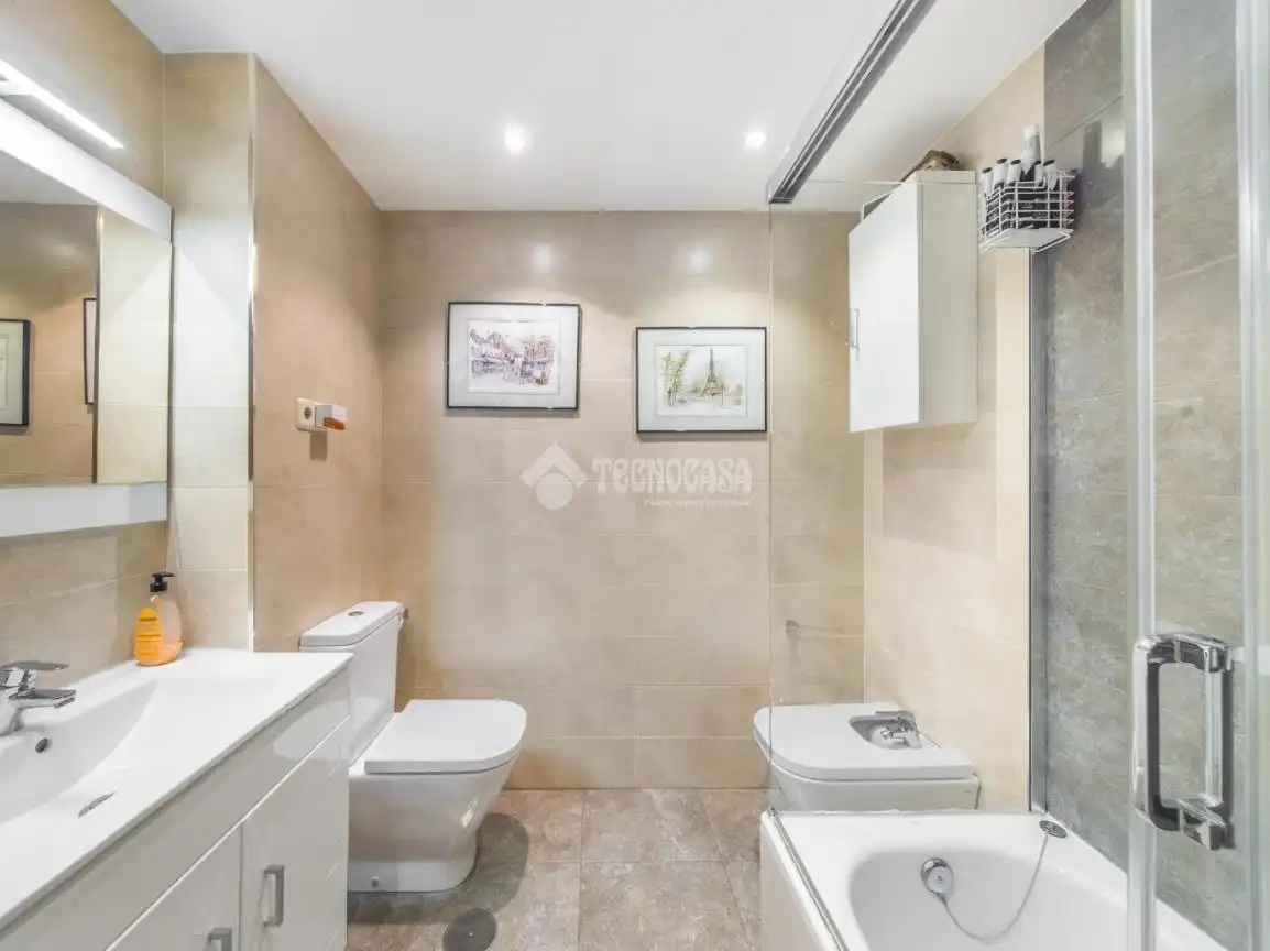 Piso con ascensor en venta en Ciudad Lineal, imagen 13