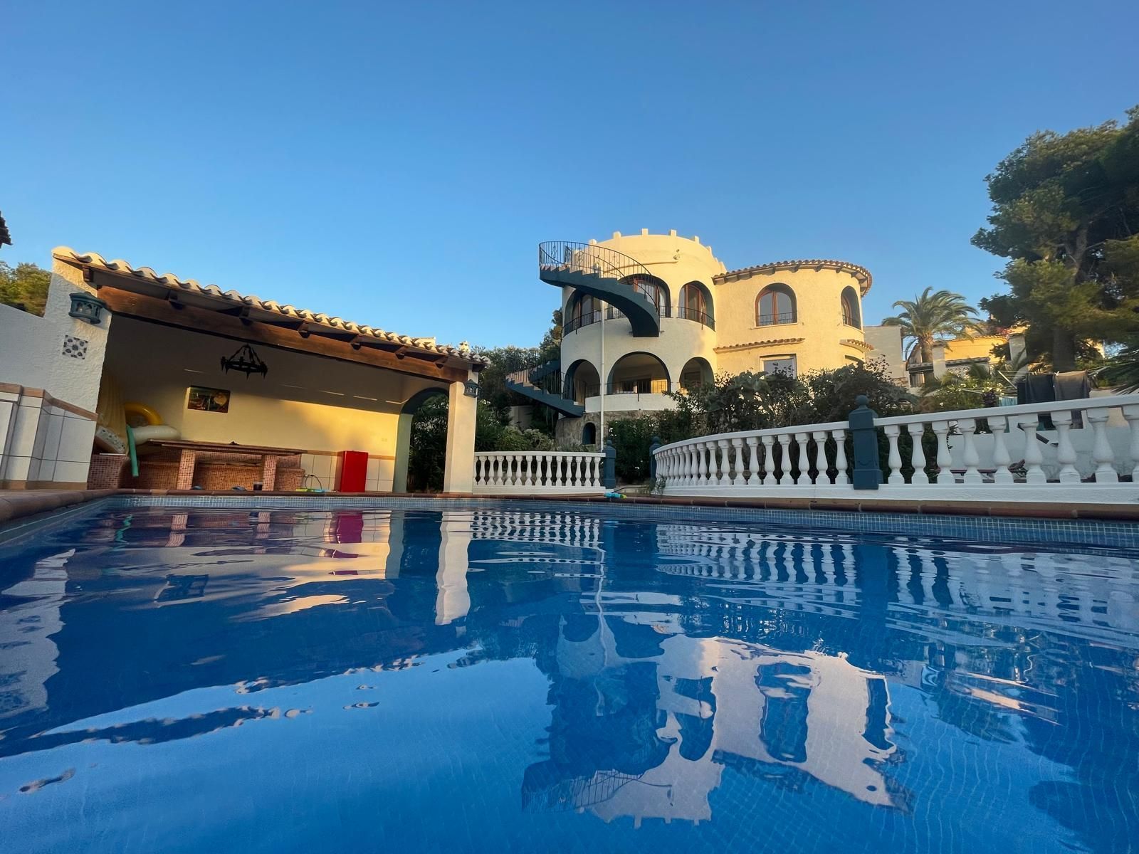 Swimming pool of House or chalet for sale in Jávea / Xàbia  with Air Conditioner, Heating and Private garden
