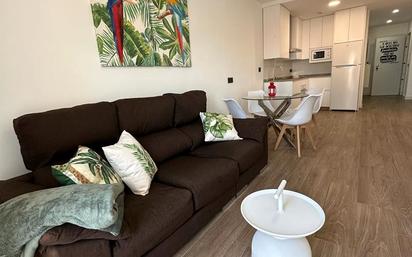 Living room of Flat to rent in  Murcia Capital  with Air Conditioner, Heating and Terrace