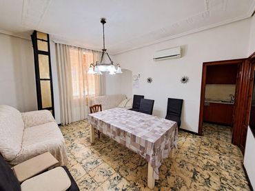 Wohnung zum Verkauf in Casc Urbà