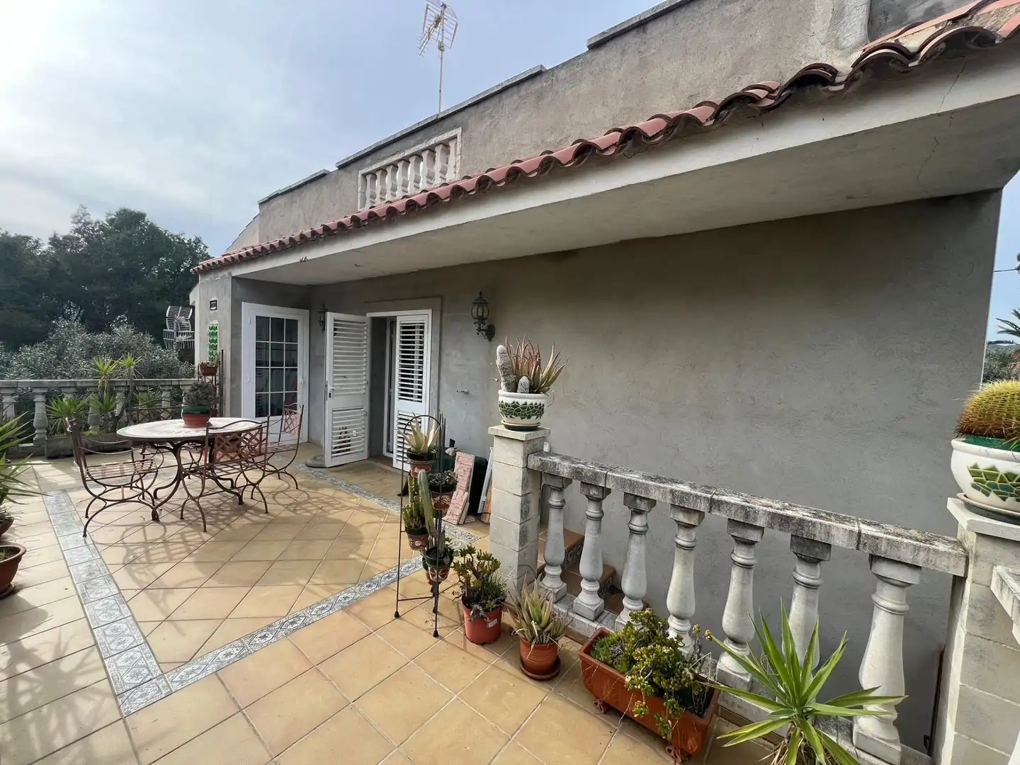Jardí de Finca rústica en venda en Vilanova i la Geltrú amb Jardí privat, Terrassa i Traster