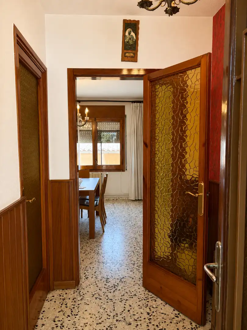 Menjador de Casa o xalet en venda en Llinars del Vallès amb Calefacció, Jardí privat i Moblat