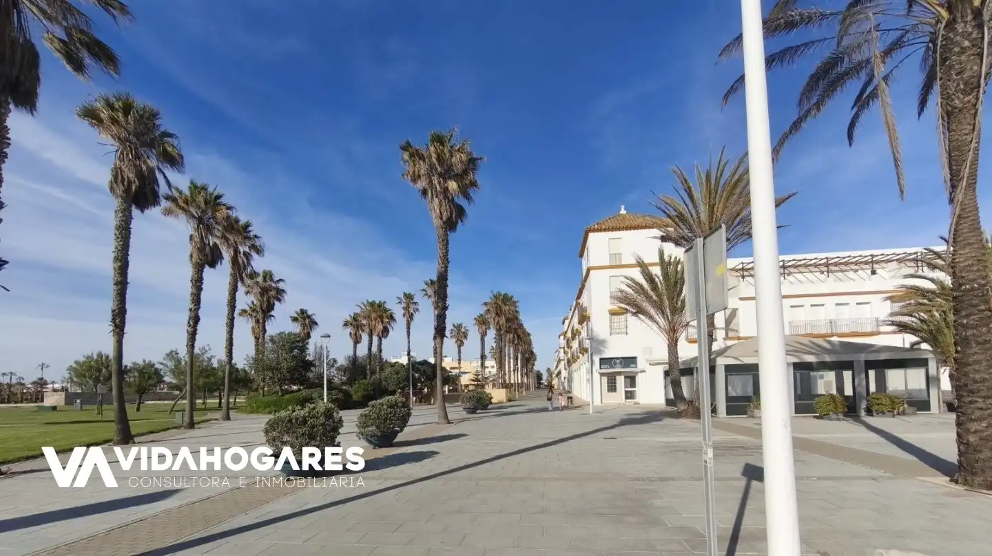 Exterior view of Commercial properties for sale in Chipiona