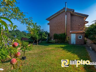 Chalet con piscina en venta en Limpias