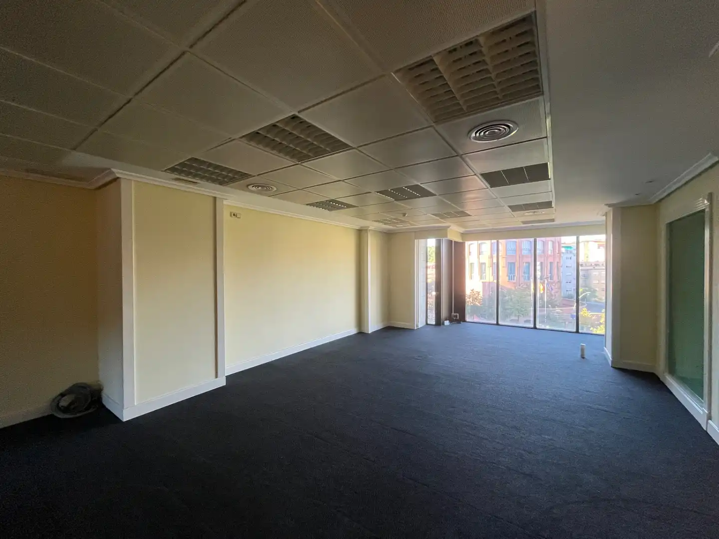 Office space with lift to rent in Carrer de la Sèquia 11, imagen 10