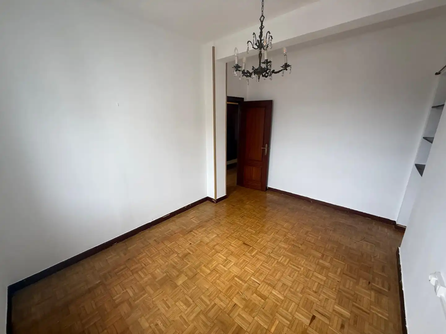 Bedroom of Flat for sale in Oviedo   with Heating, Parquet flooring and Terrace
