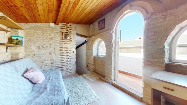 Casa-chalet en Venta en Calle Lucano en Casco Histórico  - Ribera - San Basilio
