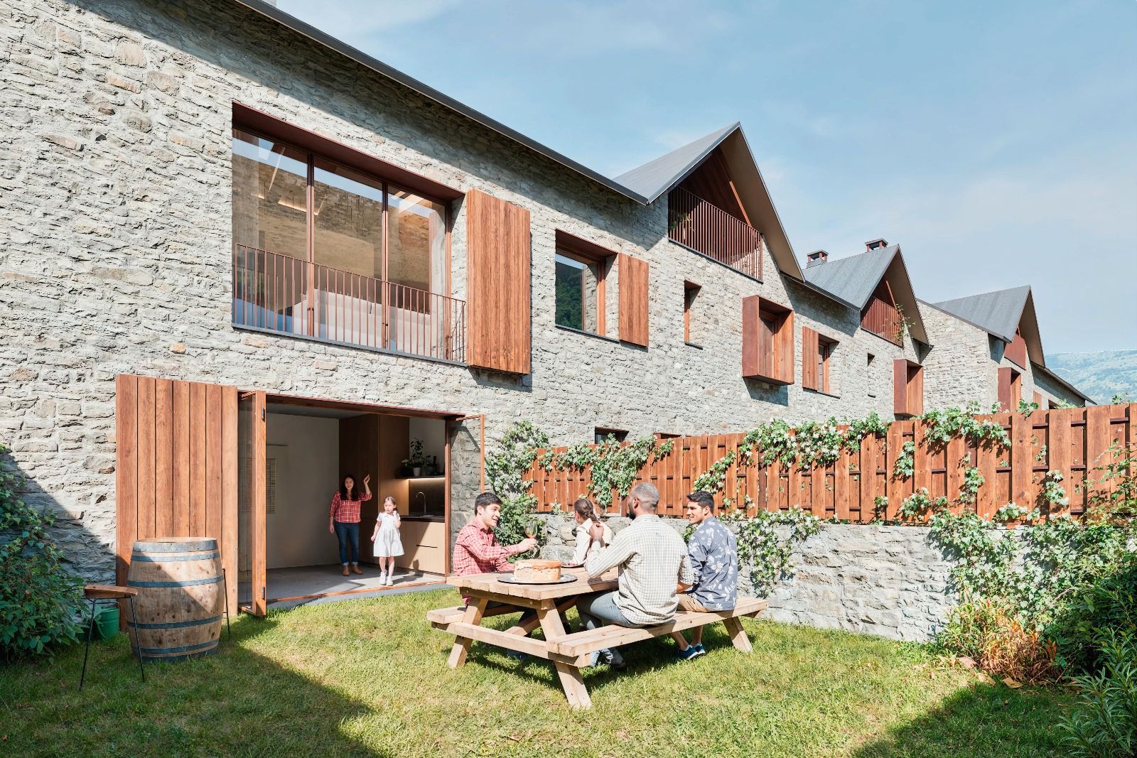 Exterior view of Single-family semi-detached for sale in Benasque  with Air Conditioner, Heating and Private garden