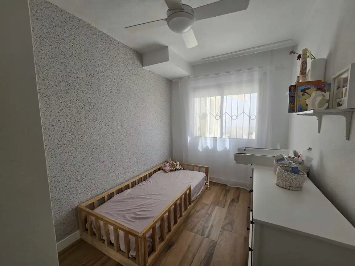 Dormitori de Casa o xalet en venda en Cartagena amb Aire condicionat