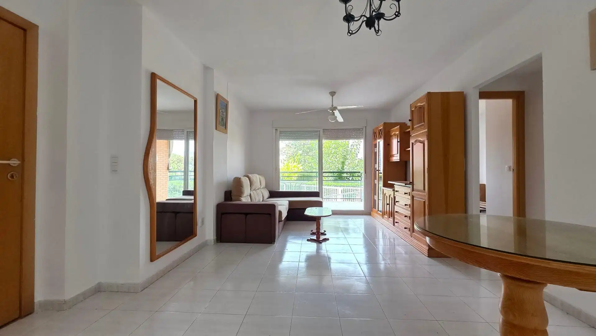Sala de estar de Piso en venta en Gandia con Terraza, Trastero y Piscina comunitaria