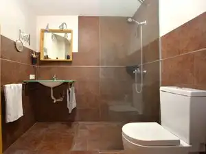 Bathroom of Buildings for sale in Sevilla