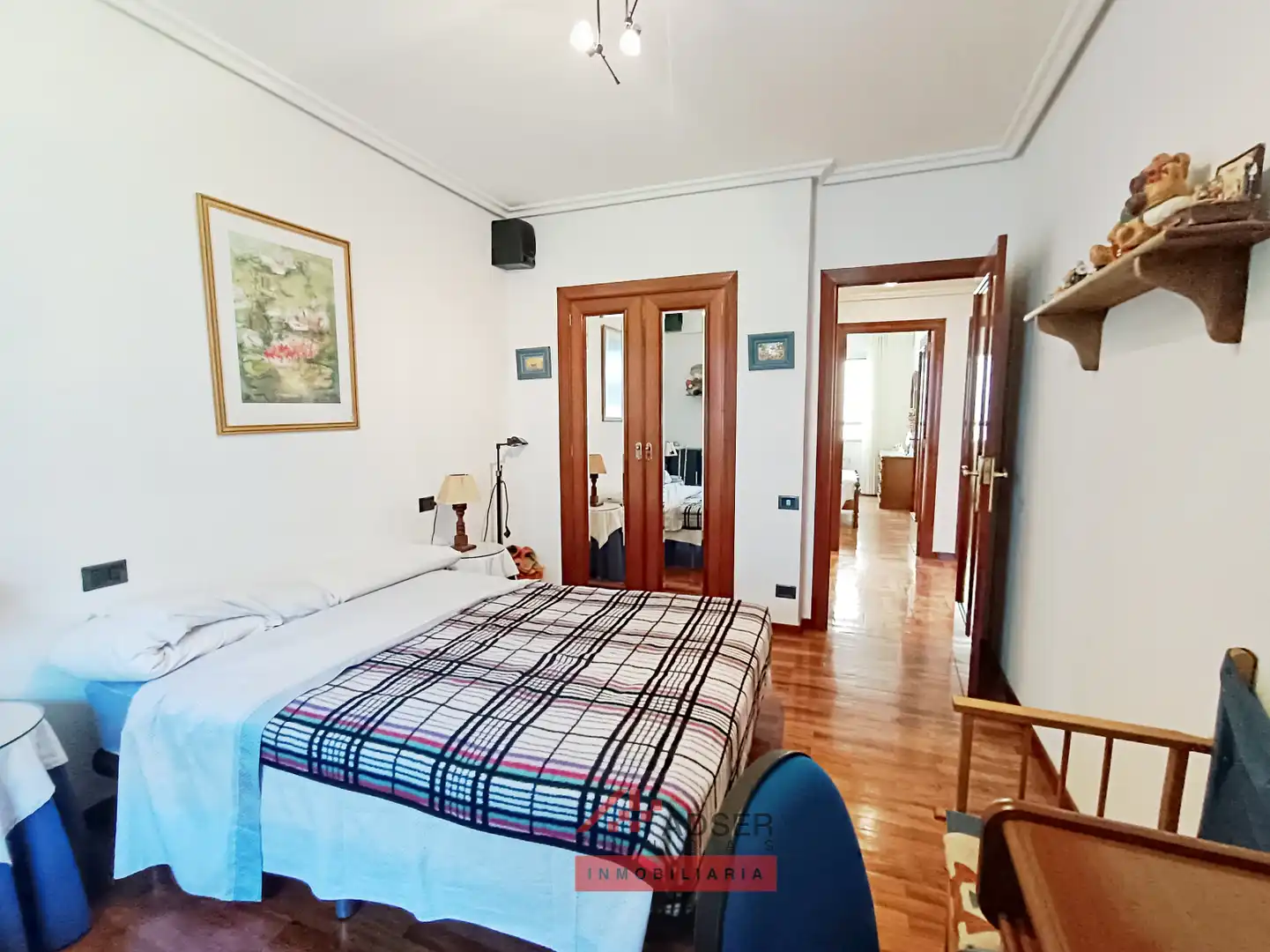 Habitación de Piso en venta en  Logroño con Calefacción, Parquet y Terraza
