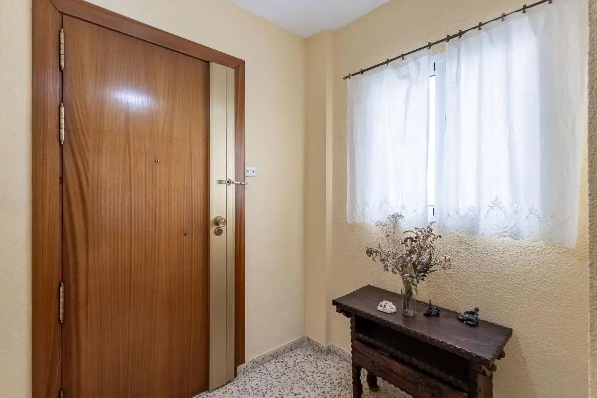 Flat with lift to rent in Beiro, imagen 7