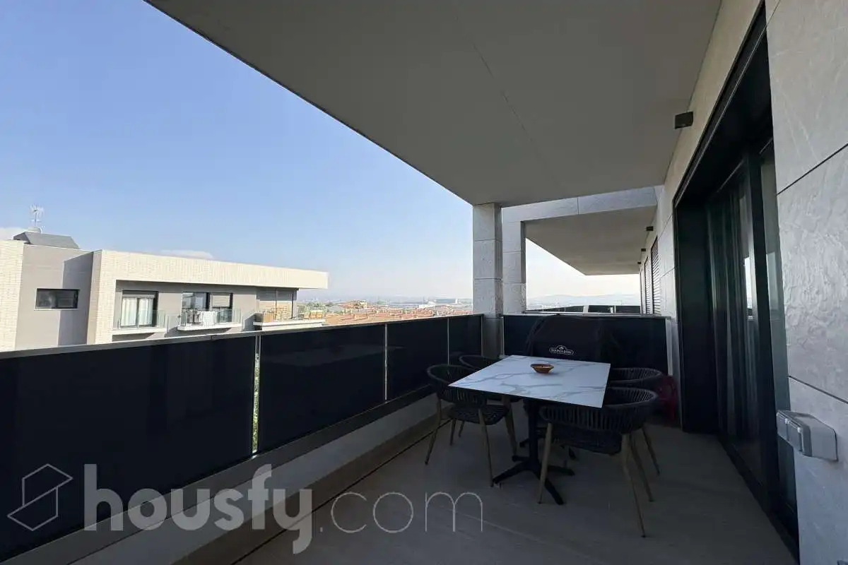 Terrassa de Dúplex en venda en Vilablareix amb Aire condicionat, Calefacció i Jardí privat