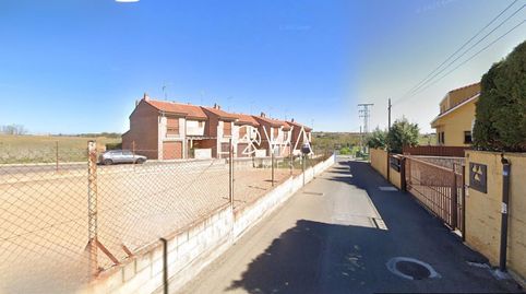 Foto 4 de Casa adosada en venda a Las Cuevas, Santovenia de la Valdoncina, León
