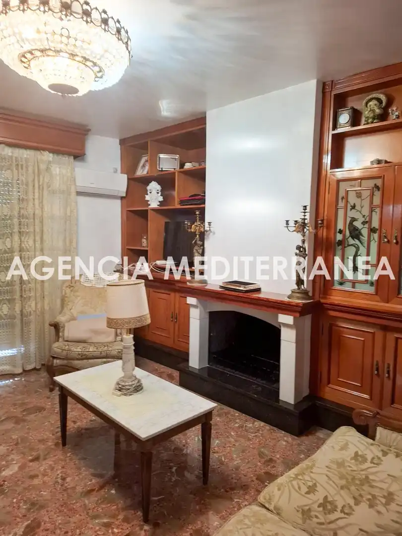 Sala d'estar de Pis en venda en Oliva amb Traster i Balcó