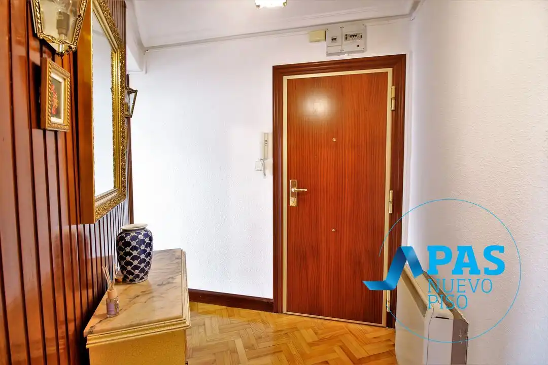Piso en venta en Santander con Calefacción