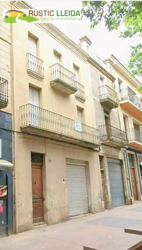 Detached homes for sale in Tàrrega