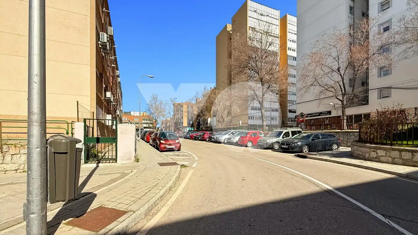 Außenansicht von Wohnung zum Verkauf in Madrid mit Heizung und Möbliert