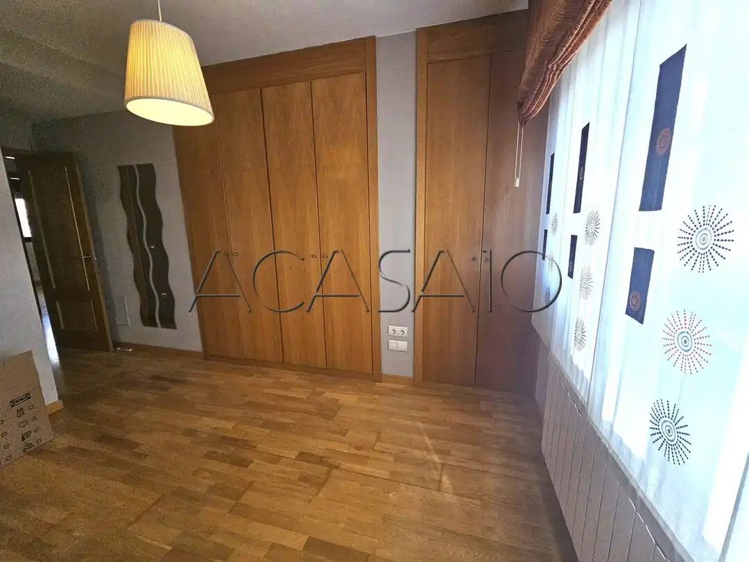 Dormitori de Casa adosada en venda en El Viso de San Juan amb Aire condicionat, Calefacció i Traster