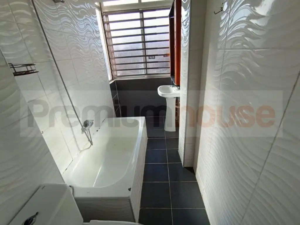 Baño de Piso en venta en Salou