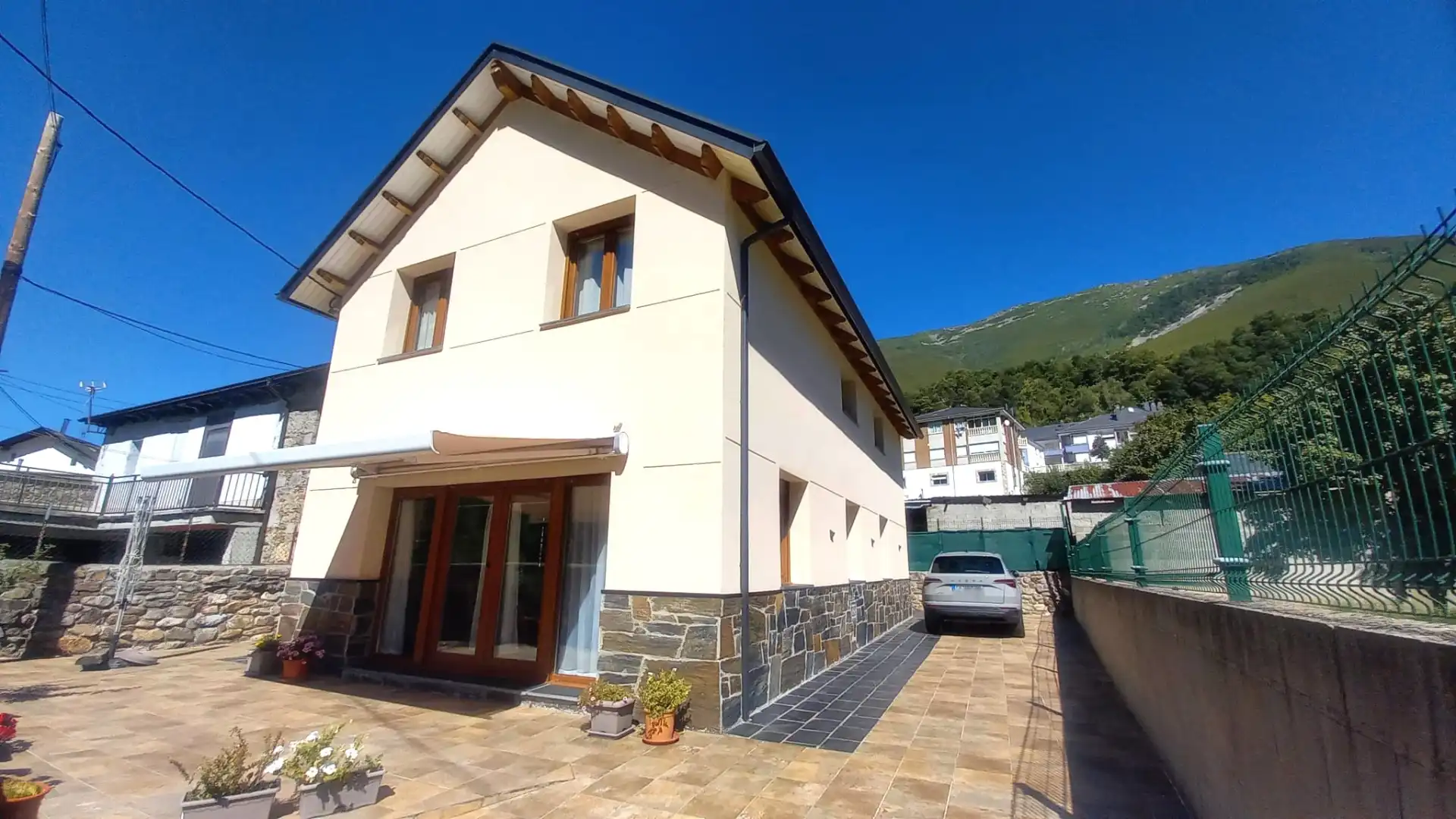 Casa en venta en Barrio Corral