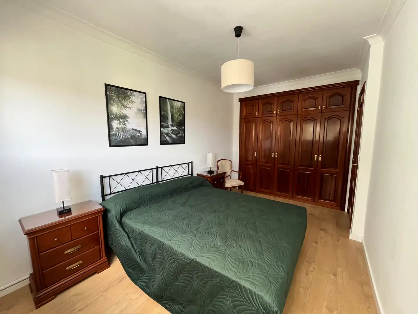 Schlafzimmer von Wohnung zur Miete in Ferrol mit Heizung, Möbliert und Ofen