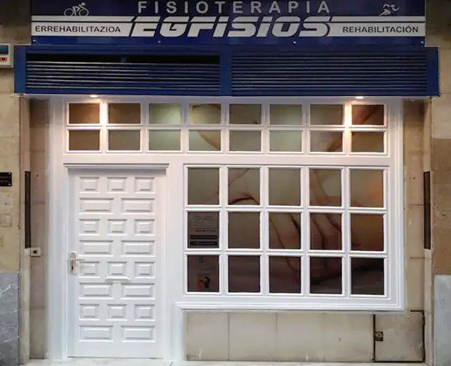 Vista exterior de Local de alquiler en Donostia - San Sebastián  con Aire acondicionado