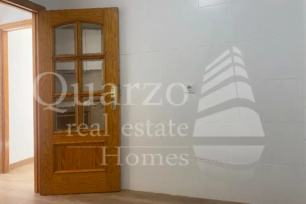 Flat for sale in Segovia  with Furnished