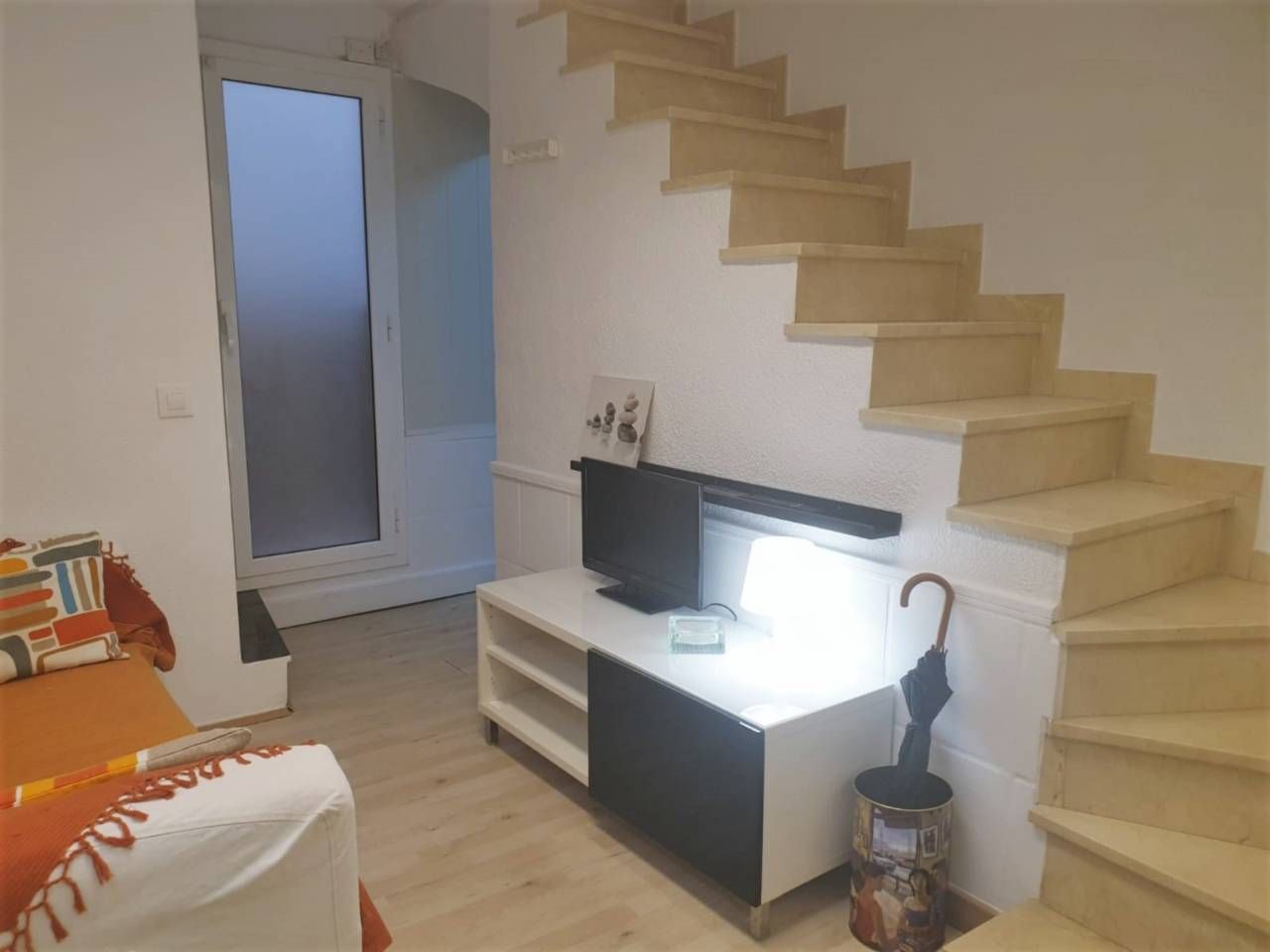 Duplex to rent in  Barcelona Capital  with Air Conditioner, Parquet flooring and Furnished