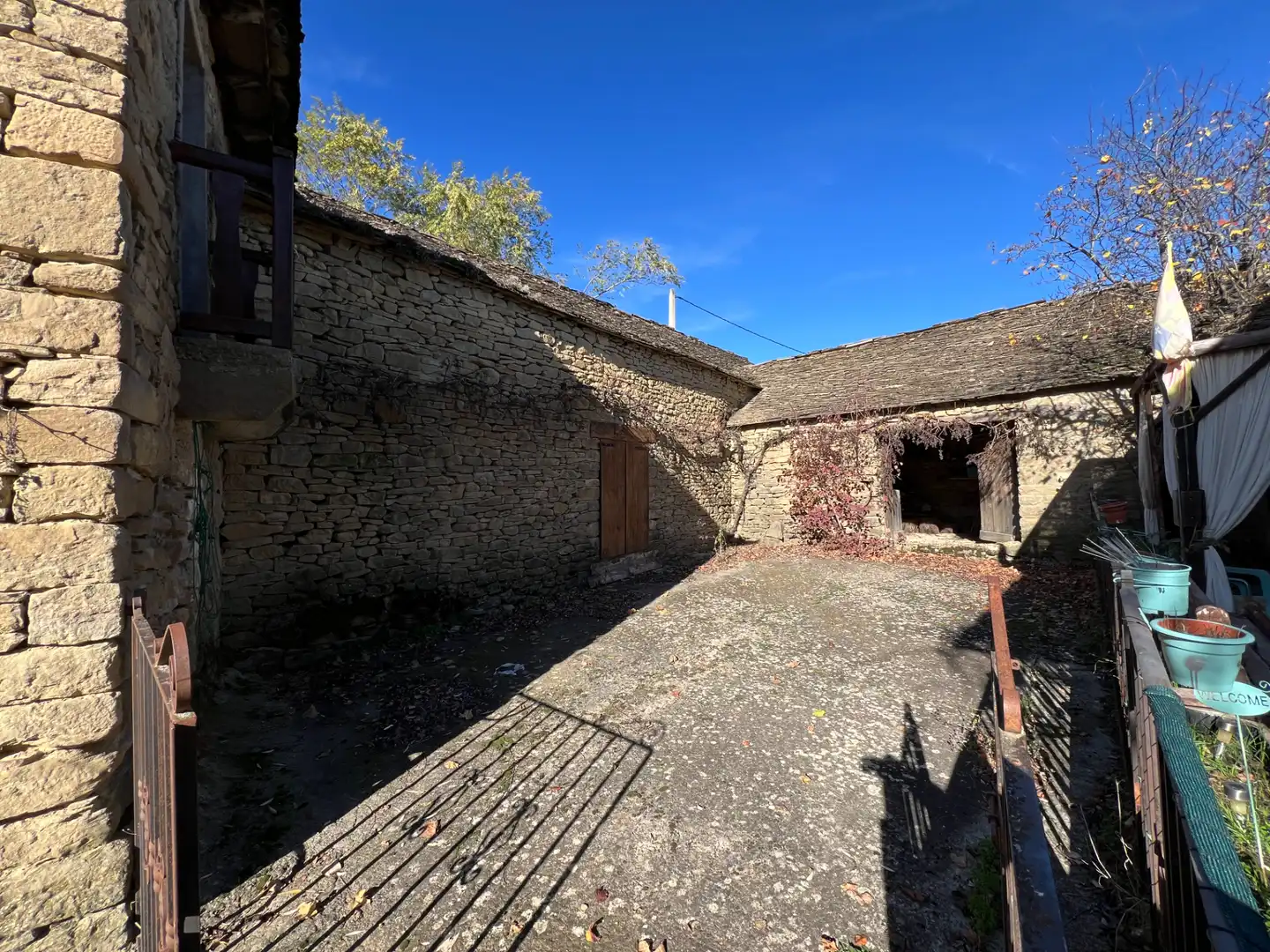 Vista exterior de Casa o chalet en venta en Las Peñas de Riglos