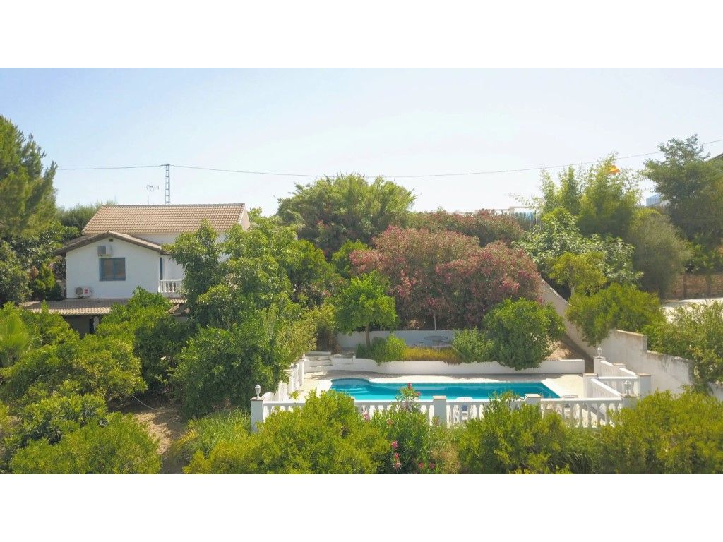 Jardí de Casa o xalet en venda en Alhaurín El Grande amb Jardí privat, Terrassa i Piscina