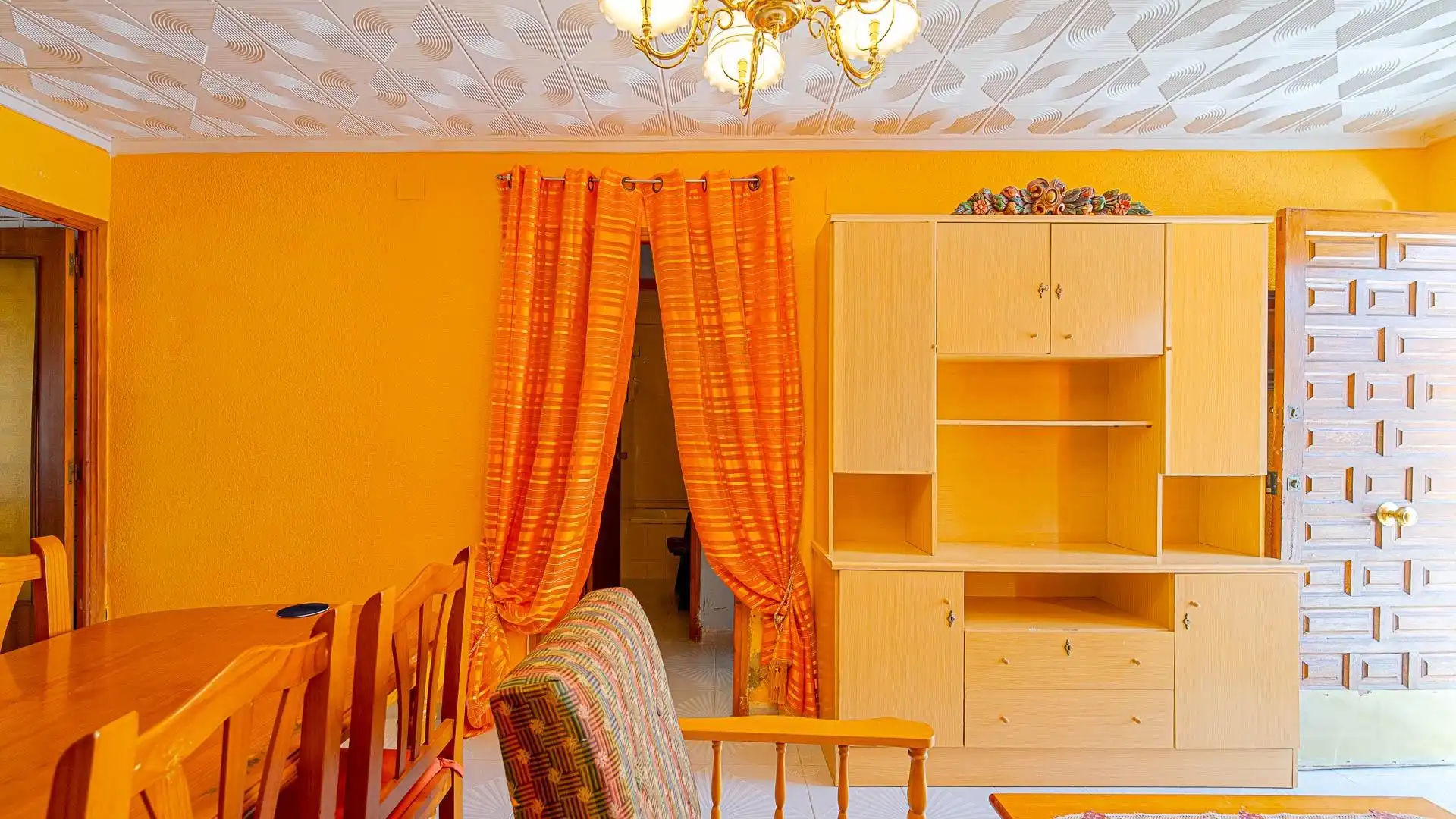 Sala d'estar de Casa o xalet en venda en Torrevieja amb Jardí privat