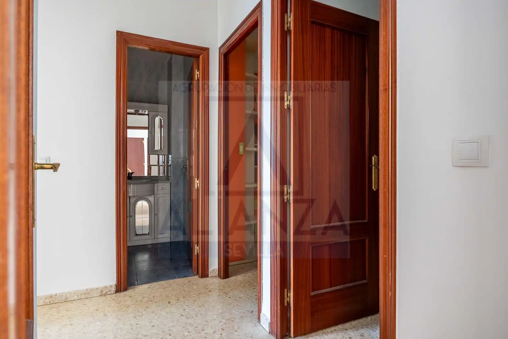 Flat for sale in Balcón de Sevilla - Atalaya - La Uva - La Extremeña