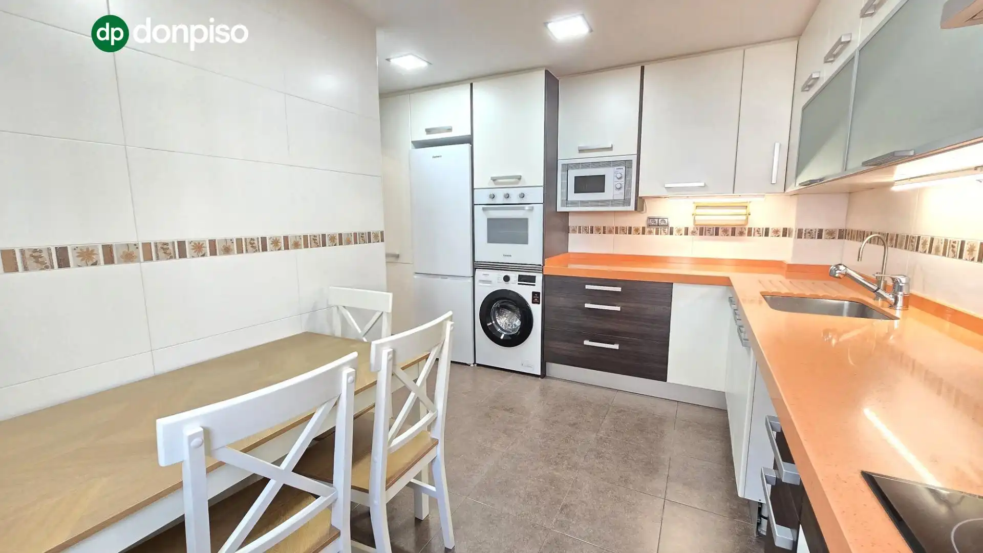Casa a schiera in affitto a Calle PDTA FRAY ANTONIO DE LA C 6, imagen 7