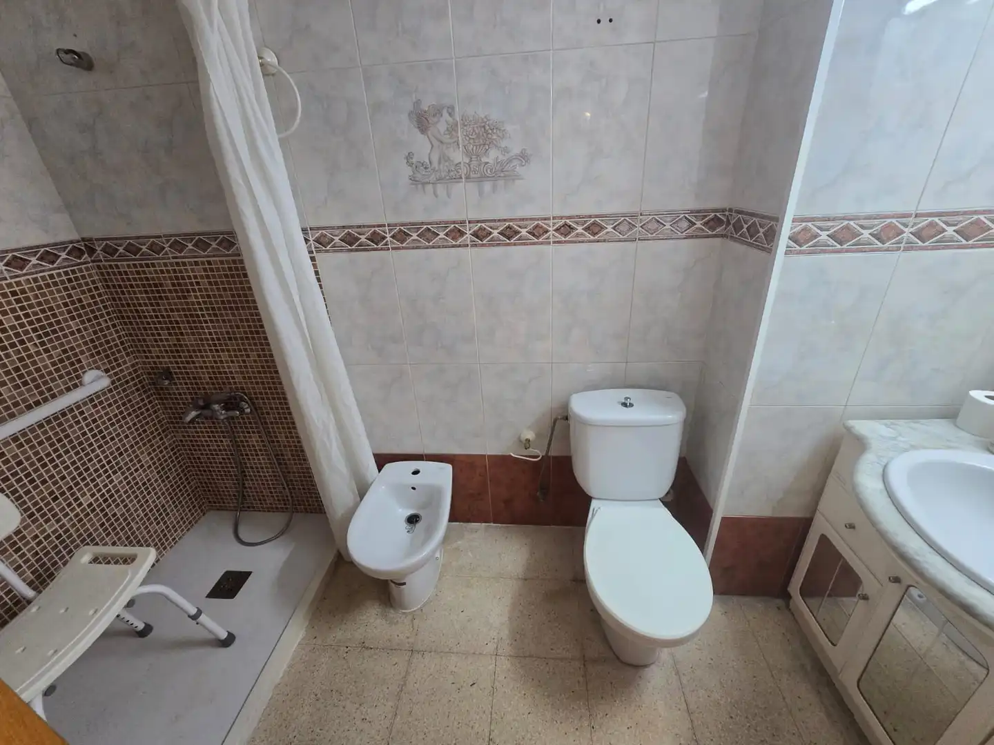 Bathroom of Flat for sale in Sabadell  with Heating and Balcony