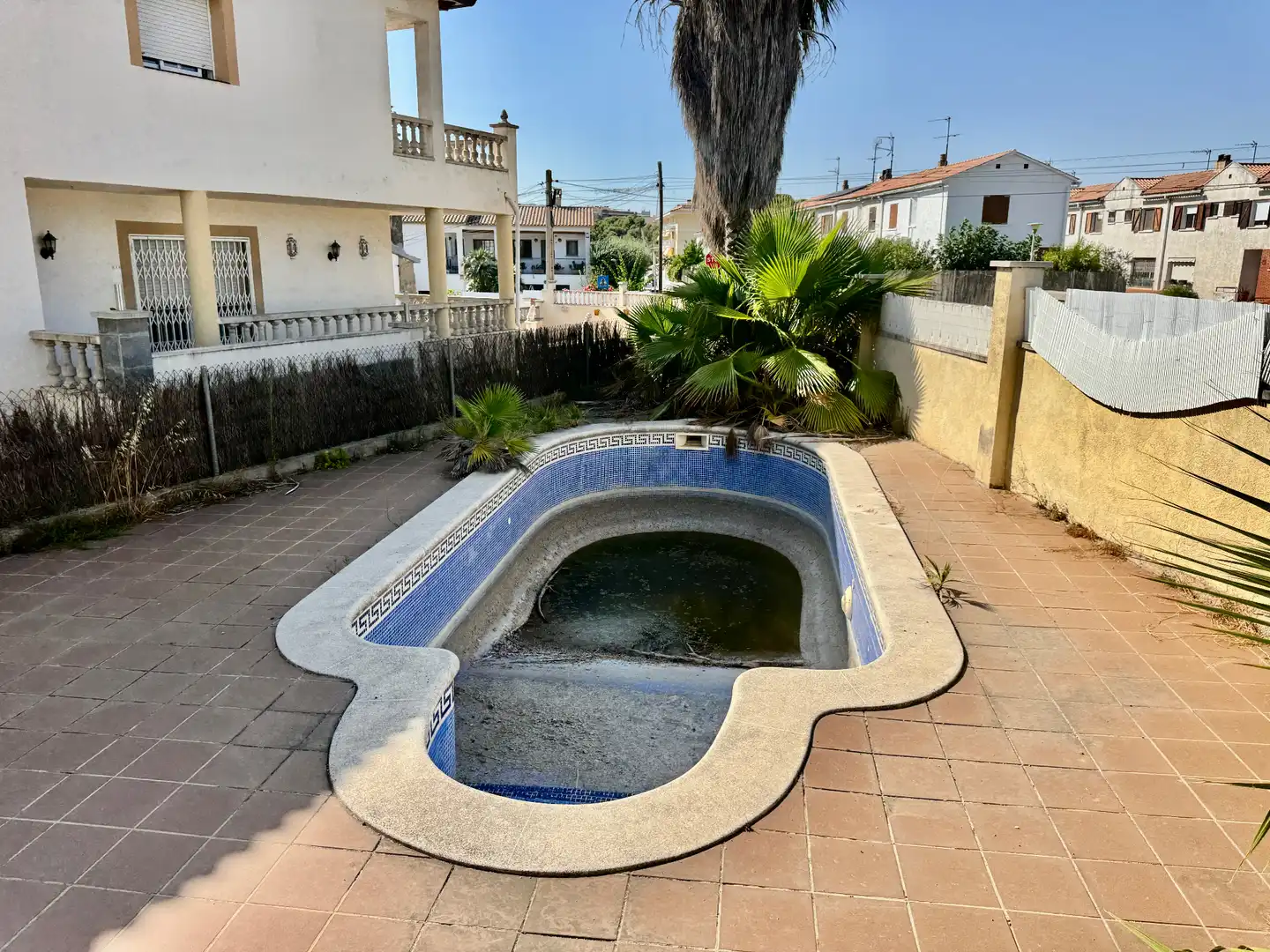 Piscina de Casa o xalet en venda en El Vendrell amb Jardí privat, Terrassa i Piscina