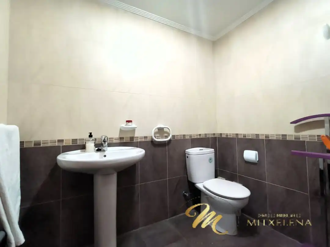 Baño de Casa o chalet en venta en Berango con Calefacción, Terraza y Trastero
