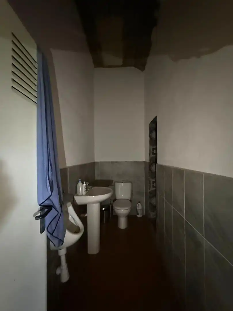 Baño de Local en venta en Villafranca de Córdoba