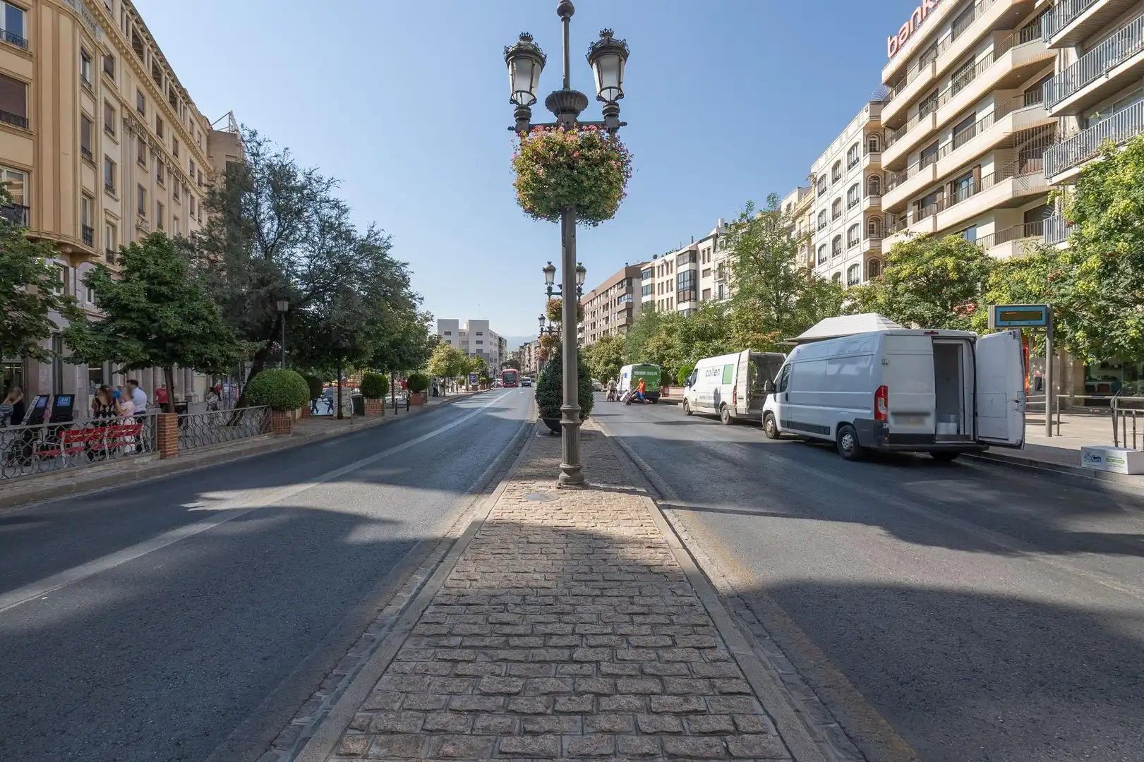 Exterior view of Flat for sale in Granada  with Air Conditioner and Heating