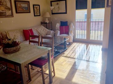 Piso con balcón en venta en San Martín del Rey Aurelio
