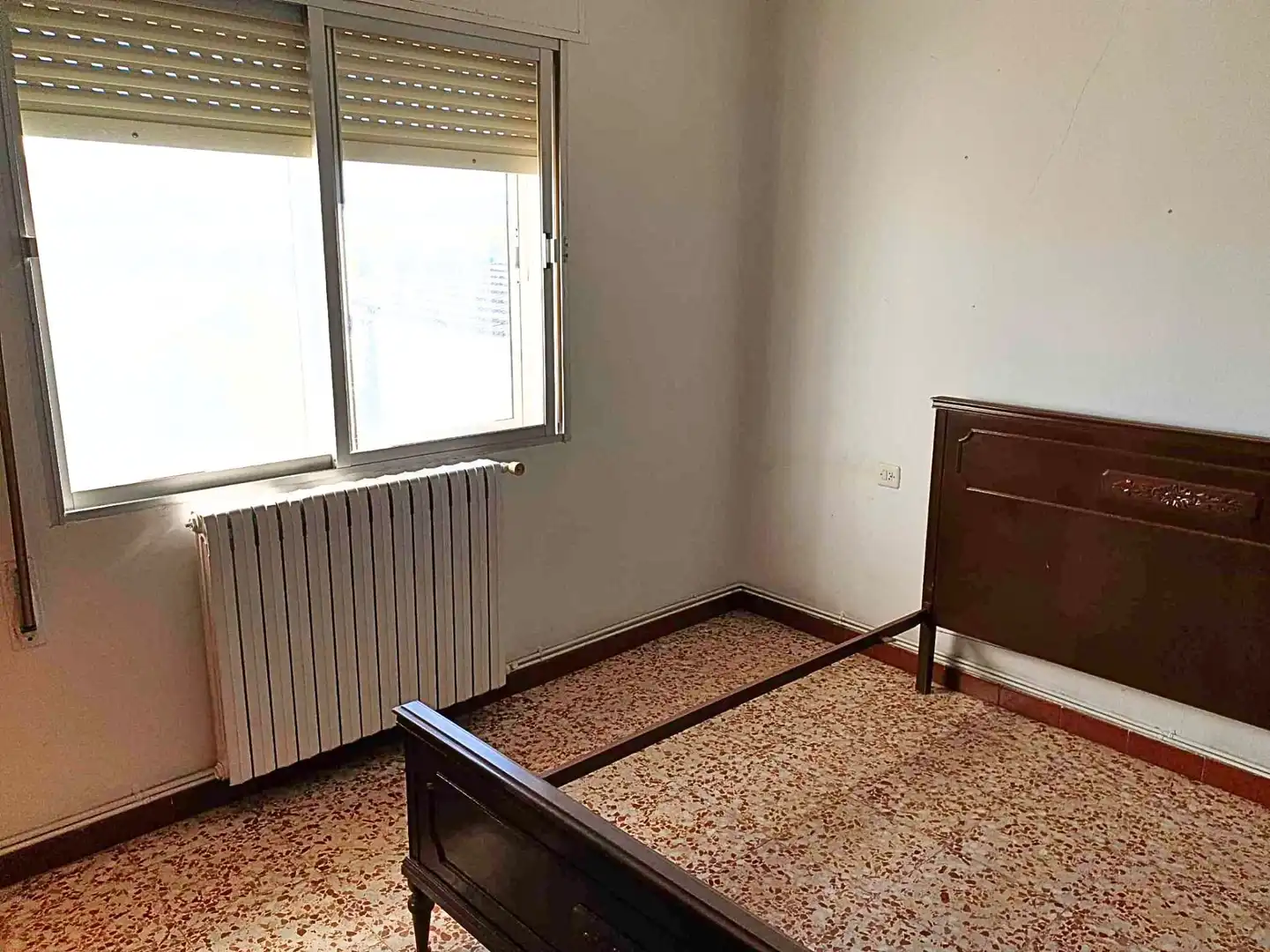 Schlafzimmer von Wohnung zum Verkauf in Ibdes mit Heizung und Terrasse